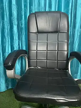 poision51 online show from February 2025 05:21:02 PM