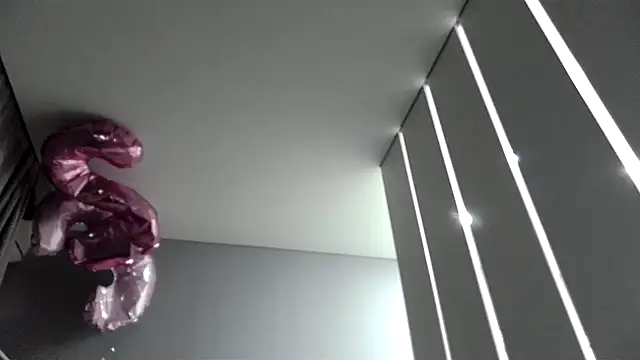 Snapshot of 96CHloe96 chatting on March 2025 04:31:02 PM 96CHloe96 online show from March 2025 04:31:02 PM