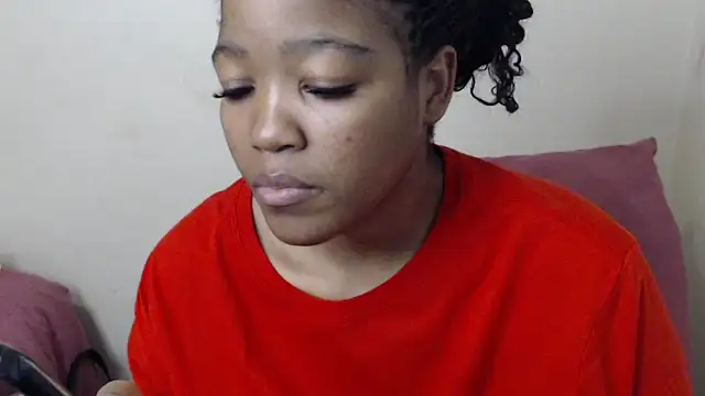Snapshot of Busty-Londie chatting on September 2025 07:24:02 PM Busty-Londie online show from September 2025 07:24:02 PM