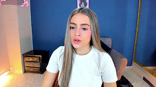 miacarperr1 online show from January 2025 08:56:02 PM