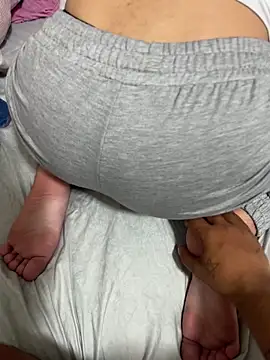 Snapshot of elikittens chatting on October 2025 06:42:01 PM elikittens online show from October 2025 06:42:01 PM