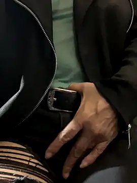 Snapshot of MireyaTorresGu chatting on October 2025 12:27:01 AM MireyaTorresGu online show from October 2025 12:27:01 AM