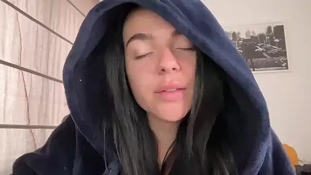 yorkshiregal online show from December 2024 09:24:01 AM