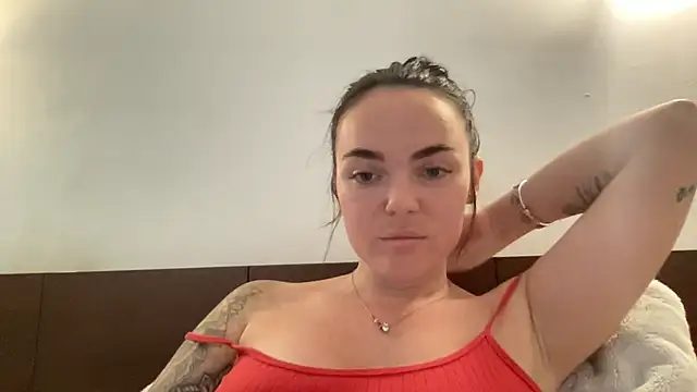 yorkshiregal online show from February 2025 01:03:01 PM