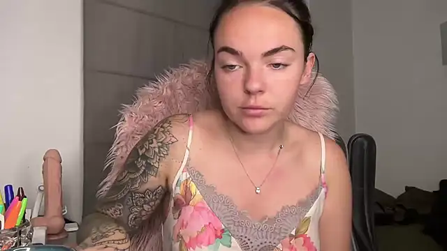 yorkshiregal online show from March 2025 05:49:02 AM