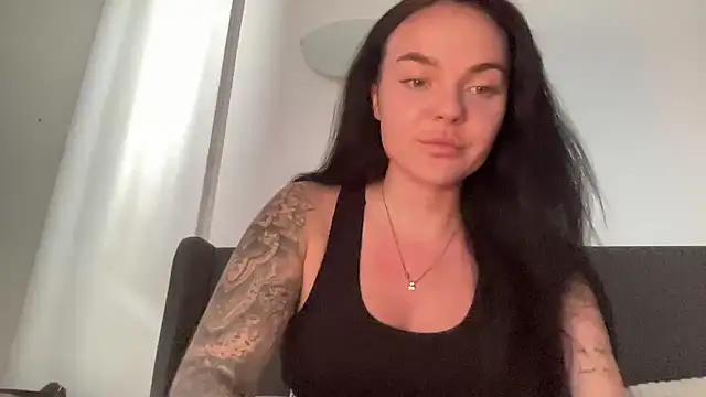 yorkshiregal online show from October 2025 01:39:02 PM