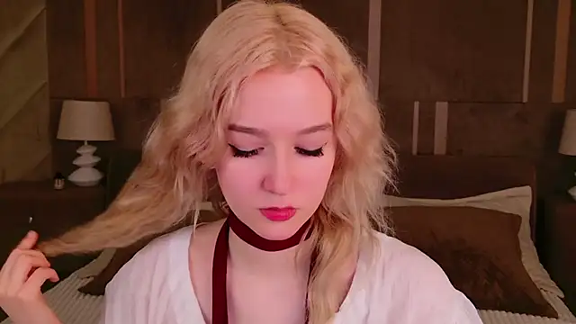 Snapshot of NaomiLoys chatting on March 2025 07:09:01 PM NaomiLoys online show from March 2025 07:09:01 PM