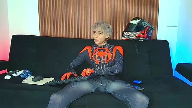 Snapshot of Zacktk7 chatting on March 2025 11:11:01 PM Zacktk7 online show from March 2025 11:11:01 PM