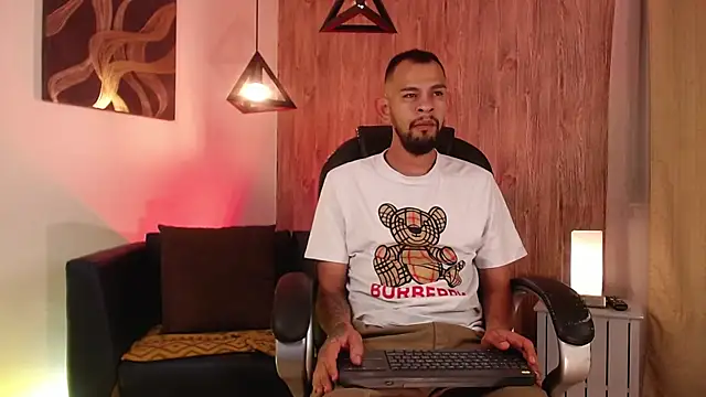 Bedobigcock online show from January 2025 11:16:02 PM