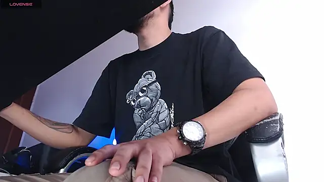 Bedobigcock online show from March 2025 09:23:02 PM