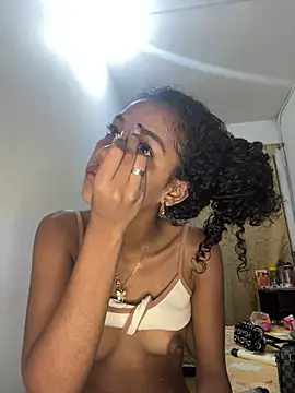 Snapshot of Salome_Williamss chatting on January 2025 11:11:01 AM Salome Williamss online show from January 2025 11:11:01 AM