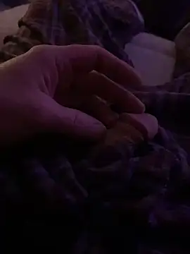 Snapshot of willcumforu chatting on January 2025 04:44:01 AM willcumforu online show from January 2025 04:44:01 AM