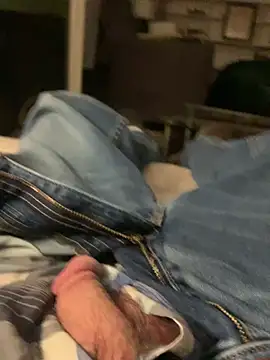 Snapshot of willcumforu chatting on January 2025 03:56:02 AM willcumforu online show from January 2025 03:56:02 AM