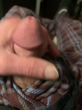 Snapshot of willcumforu chatting on February 2025 03:28:01 AM willcumforu online show from February 2025 03:28:01 AM