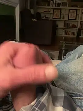 Snapshot of willcumforu chatting on March 2025 03:12:01 AM willcumforu online show from March 2025 03:12:01 AM