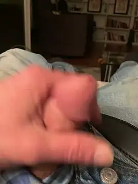 Snapshot of willcumforu chatting on March 2025 04:03:02 AM willcumforu online show from March 2025 04:03:02 AM