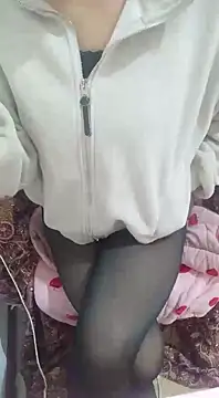 LINin-175 online show from February 2025 11:47:02 AM