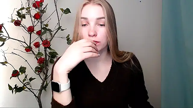 Queen ofLove online show from March 2026 03:28:01 PM