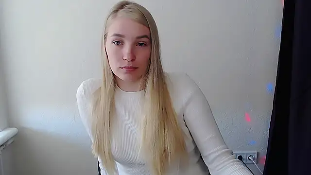 Queen ofLove online show from April 2026 07:59:02 AM