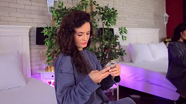 CarlaWhite online show from October 2025 04:29:02 AM