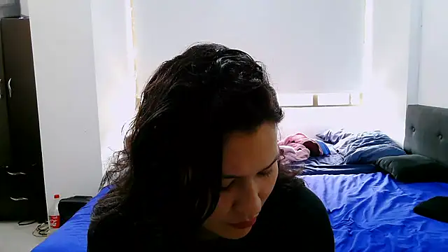 Snapshot of luxandracon23 chatting on October 2025 03:02:02 PM luxandracon23 online show from October 2025 03:02:02 PM