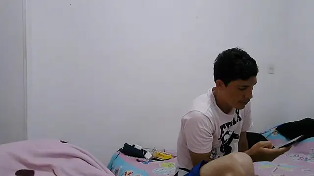 luxandracon23 online show from February 2026 01:08:02 PM