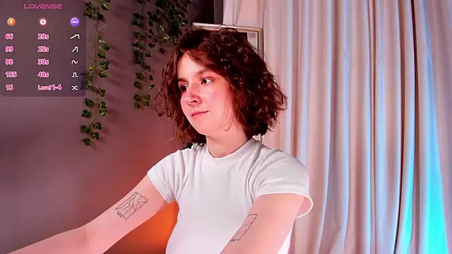 Snapshot of mind_game chatting on January 2025 08:54:02 AM mind game online show from January 2025 08:54:02 AM