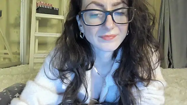 Baby Jewel online show from January 2025 02:10:02 PM