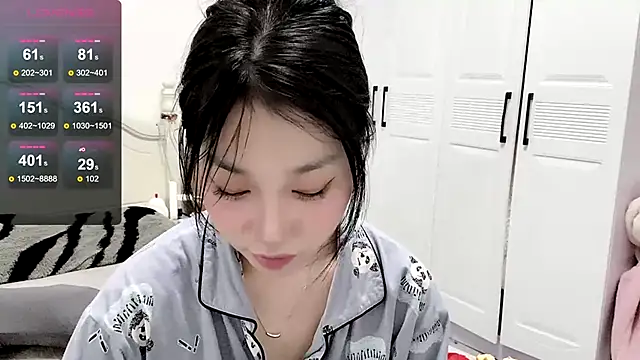 MMiao-66u online show from January 2025 07:47:02 AM