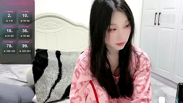 MMiao-66u online show from January 2025 10:21:02 AM