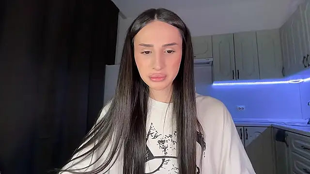 Kim Oberlin  online show from March 2026 04:12:02 PM