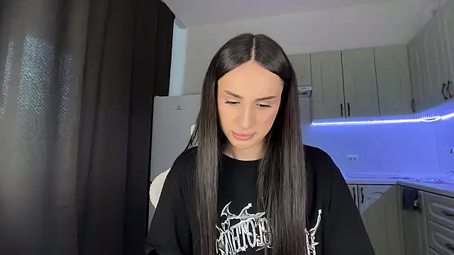 Kim Oberlin  online show from March 2026 12:08:01 PM