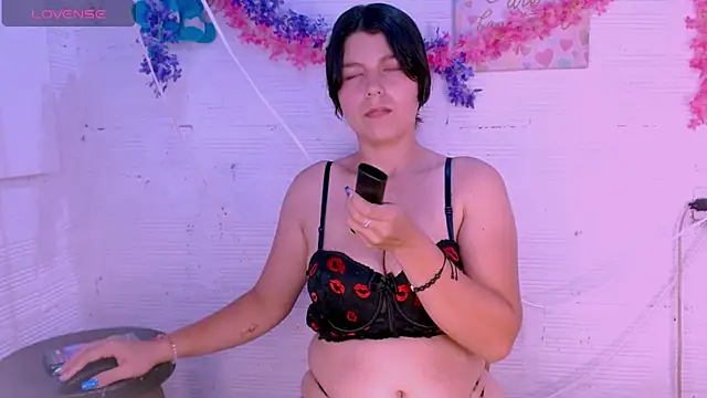 Snapshot of Im_Antonellasex chatting on October 2025 02:02:01 PM Im Antonellasex online show from October 2025 02:02:01 PM