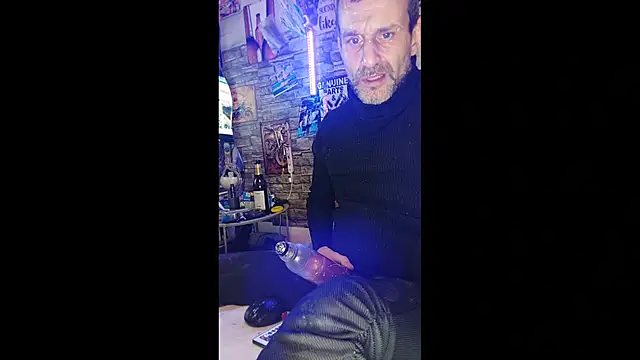 Snapshot of Gilgamesch1704 chatting on November 2025 07:51:02 PM Gilgamesch1704 online show from November 2025 07:51:02 PM