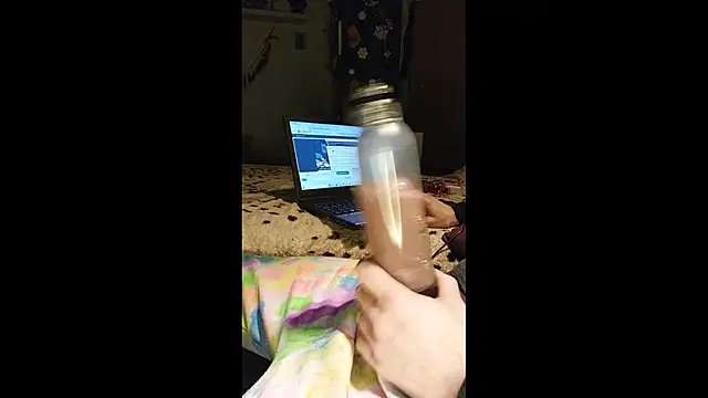 Snapshot of Gilgamesch1704 chatting on December 2025 06:41:01 AM Gilgamesch1704 online show from December 2025 06:41:01 AM