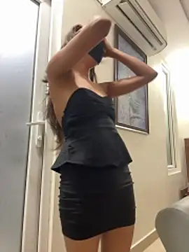 Lunaxx001 online show from April 2026 09:53:01 AM