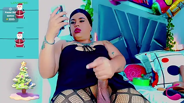 Snapshot of nauthyvalentina chatting on December 2024 07:16:02 PM nauthyvalentina online show from December 2024 07:16:02 PM