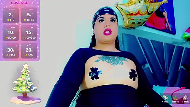 Snapshot of nauthyvalentina chatting on December 2024 12:18:01 AM nauthyvalentina online show from December 2024 12:18:01 AM