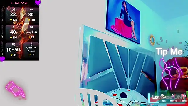 Snapshot of nauthyvalentina chatting on March 2025 05:20:01 PM nauthyvalentina online show from March 2025 05:20:01 PM