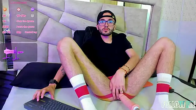 jakemagnus online show from January 2025 01:24:02 PM