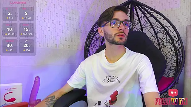 jakemagnus online show from February 2025 02:21:01 PM