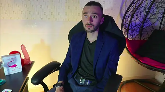 jakemagnus online show from February 2025 02:18:01 AM