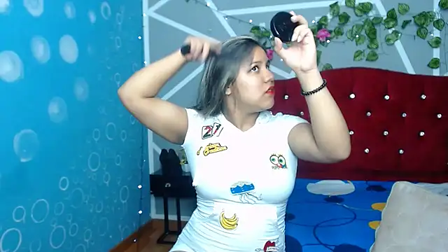 stephanieross202cl online show from February 2025 02:17:01 AM