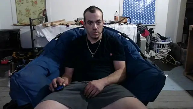 Snapshot of ScubaStevex chatting on February 2025 08:24:02 AM ScubaStevex online show from February 2025 08:24:02 AM