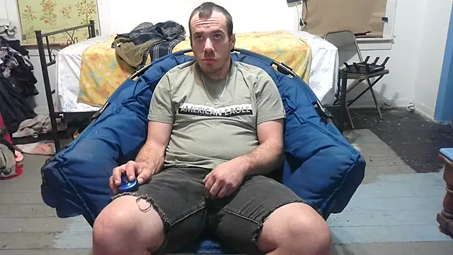 Snapshot of ScubaStevex chatting on February 2025 01:10:01 AM ScubaStevex online show from February 2025 01:10:01 AM