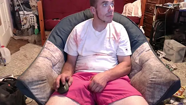 Snapshot of ScubaStevex chatting on September 2025 11:39:02 PM ScubaStevex online show from September 2025 11:39:02 PM