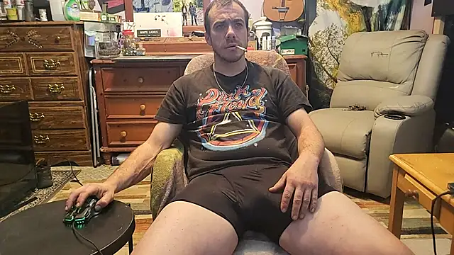 ScubaStevex online show from January 2026 03:39:01 PM