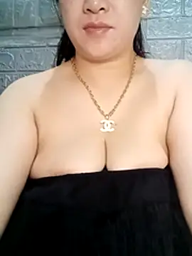 Snapshot of Basabetnga chatting on February 2026 06:28:01 PM Basabetnga online show from February 2026 06:28:01 PM