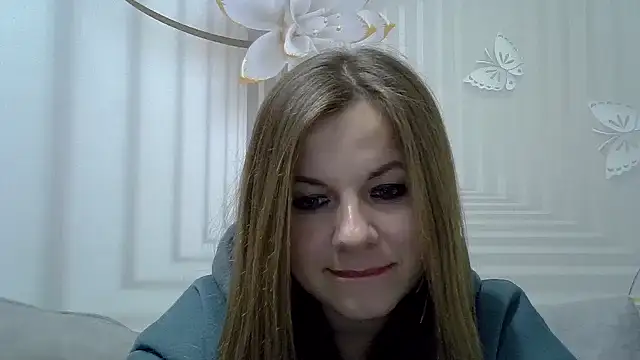 Snapshot of TinaFun4u chatting on January 2025 12:43:02 AM TinaFun4u online show from January 2025 12:43:02 AM