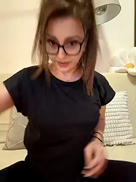 Eelleen online show from February 2026 02:21:01 PM